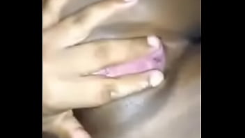 Preview 3 of Kris Aguino Sex Videio - Petite blackette avec belle chatte serr&eacute_e