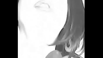 Preview 1 of White Paper - Me encanta mamar como una puta