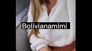 Preview 4 of Poy Tv - Squirt na cara do ursinho no banheiro do aviao ... Vem ver no bolivianamimi.tv
