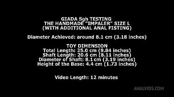 Preview 1 of Sadi Fuck Video - Giada Sgh Tests the Impaler Handmade Dildo Size L and Achieve 81cm 318 inches wideness with Anal Fisting TWT009