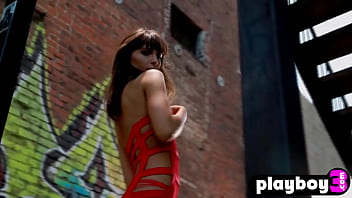 Preview 1 of 3gpking Syuting - Gorgeous MILF Brittny Ward posing in photo session and really enjoyed her experience
