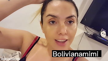 Preview 1 of Bokep Mma And Anak - Molhadinha depois de viajar