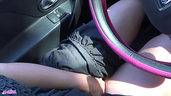 Preview 1 of Latten Sex - je me fais jouir et me prend une faciale sur un parking publique