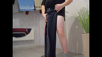 Preview 4 of Outdoor Car Wife - Moje śliskie dresy do masturbacji