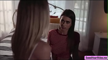 Preview 1 of Sex In Lala Bazar - Jill and Mackenzie help each others orgasm