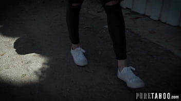 Preview 1 of X Xxvidos - Babe Ends Up Fucking 2 Random Dudes After Fight with BF