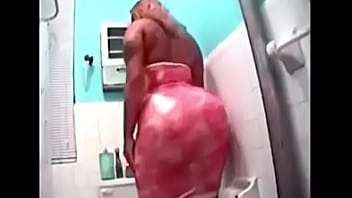 Preview 1 of Xxx Pelinegras - Mariana Moviendo Su Rico Culote