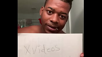 Preview 2 of Novinha Bucetinha Virgem - Verification video