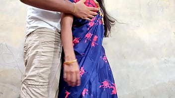 Preview 2 of 10 Saal Ki Ladki Ki Sex Bf - पति के दोस्त ने दिया दुगना माजा