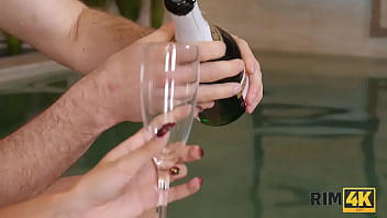 Preview 2 of Lorelei Pashto Sex - RIM4K. Fucking cute girlfriend without rimming cant satisfy man poolside
