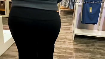 Preview 2 of 4g Xxxx - Fat Booty Public Wedgie and Whale Tail Shopping