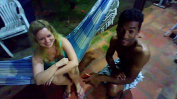 Preview 3 of Girl Piss On Man - Festa clandestina acaba em suruba antes da policia chegar . Suruba da Paty Bumbum