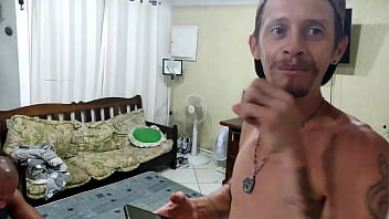 Preview 4 of Girl Piss On Man - Festa clandestina acaba em suruba antes da policia chegar . Suruba da Paty Bumbum