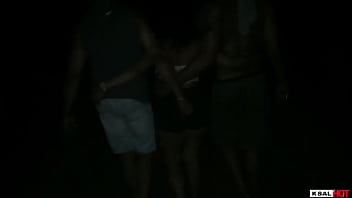 Preview 3 of Lexiskajhadna - Ksal hot fazem aventura pela zona sul do Rio e invadi &aacute_rea milatar no morro da urca  com amigo Pitbull porn e fuderam pra caralho na porra toda