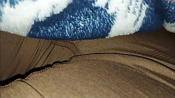 Preview 1 of Hottub Penis - Travesura con mi vecinita cuando sus padres no est&aacute_n en casa