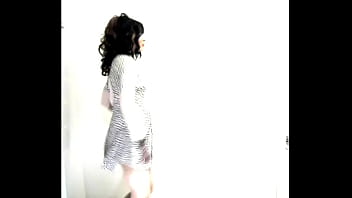 Preview 1 of Hii Mallu - Little Miss Candyass dancing