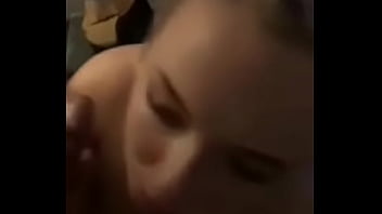 Preview 4 of Desiree Deluca Mom Going Black - Loira chupou dois bem gostoso e tomou leitada na cara
