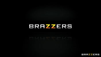Preview 1 of Chech Cam - Rain on Romi / Brazzers full at zzfull.com/FC