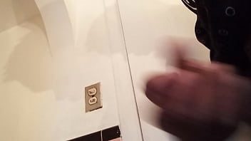 Preview 1 of Xxdx Hd5th7th5thxxd - Male Masturbating and cum shot