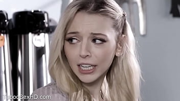Preview 1 of Papa I Kind - Teen couple fuckin and sucking at work