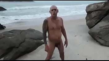 Preview 1 of Wwwxnxxbabycom - mature man dedicating his golden shower ON THE NUDE BEACH