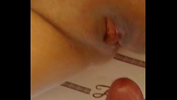 Preview 2 of Story Of Xxx Friend Whit Wife - Gozando na buceta da casada,  ela deu um perdido logo de manh&atilde_.