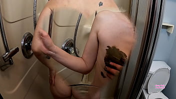 Preview 1 of Mexican New - Slutty kelly gets muddy