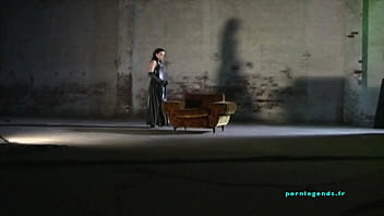 Preview 2 of G Spot Fucking - Belladonna en bas noirs se fait bien enculer !