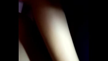 Preview 1 of Btozzers - Mi Mejor Amiga Masturbandome