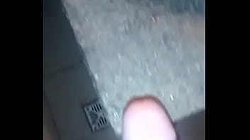 Preview 1 of Son Atack Mom - pajita rapida de mi amigo mientras la mujer esta en el gym