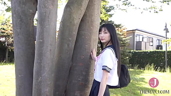 Preview 1 of China Ika - 純系乙女 恥じらいの季節　友部さゆり　パート1