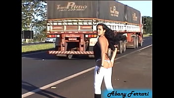 Preview 1 of Belle Dancing3 - Isso &eacute_ Amador e Real!!!! Fiquei Pelada em V&aacute_rias Rodovias ca&ccedil_ando Caminhoneiros