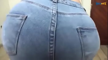 Preview 1 of Blair Wilium - Farting in tight jeans