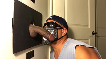 Preview 1 of Jin Bhoot Porn Videos - ORLANDO XXL MONSTERCOCK THICKNESS