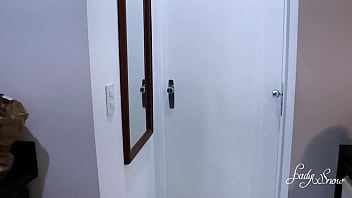 Preview 1 of Beginer Ass Fuck - Fodi o cu da amiga da minha esposa e fiz ela assistir,  corninha POV - Lady Snow / Lord Kenobi / Melissa Lisboa (completo no RED)