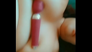 Preview 3 of Cam Shemal - Show con pezoneras y vibrador