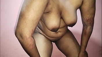 Preview 3 of Reayality Kings Com - Indian Bahu Get hot in Her Tight by Old Sasur Ji during daytime