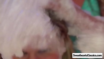 Preview 1 of Wwwxxxdownload Mp3 - Babes turn foam bath into fucking session (Remastered)