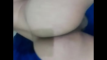 Preview 3 of Stepdad Cum In Shower - Me pongo caliente cuando me dejan solo en casa