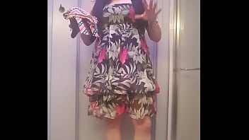 Preview 3 of Homemade Dp Toy - Shopping Stories #1 - Two Supercute Tops From Sea Hive Marketplace