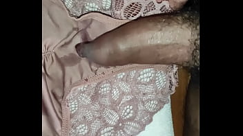 Preview 3 of Nepali Sexcom Mp3 - Me vengo en los calzones de mi madre