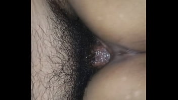Preview 4 of Indian Urmila Matondkar Sex - Peludita guarra,  se ensarta solita