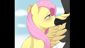 Preview 2 of Mia Khalifa Long Hair - Fluttershy mamando