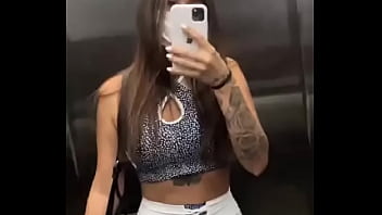 Preview 2 of Agrupacin Lrida 2017 - puta com rebolando o rabo