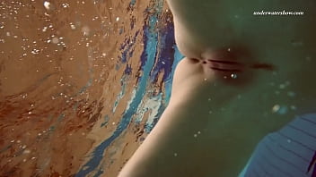 Preview 4 of Oshen Sex - FIrst dressed then naked Alla Birtakik