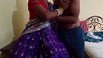 Preview 1 of Pornktube Download Com - ओल्ड स्कूल क्लासमेट की चुदाई उसकी शादी के बाद XXX Student Sex