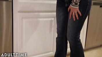 Preview 3 of Porn Pornor - Horny Lesbian Fingers Cheating Housewife Wife Until She SQUIRTS - ADULT TIME