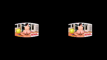 Preview 4 of Nuru Massage Stepmom Redtube - Naughty America - Busty Babe Gabbie Carter has enough time to fuck your brains out before your girlfriend gets home!