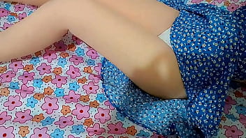 Preview 1 of Erasmus Party - Divine big ass lover eager to receive cum in the intensity of her love FIRST TIME ANAL SEX,  HARDCORE AND CUM INSIDE A BIG ASS MILF (18 years old)