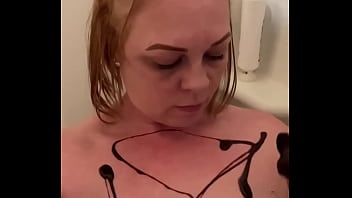 Preview 1 of Big Body Xxx Bf - Ginger&#039_s Chocolate Bath